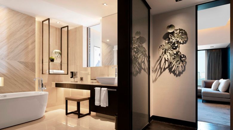 <b>New World Shenyang Hotel Room</b>. Images powered by <a href="https://www.leonardoworldwide.com/" title="Leonardo Worldwide" target="_blank">Leonardo</a>.
