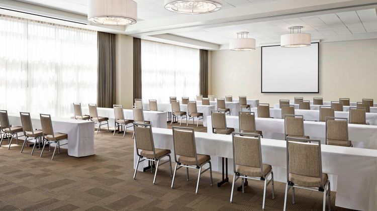 Four Points by Sheraton Kelowna Airport Meeting