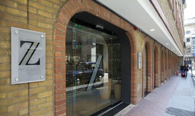 Z Hotel Piccadilly Exterior