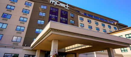 Hotel Must Quebec City Airport Exterior