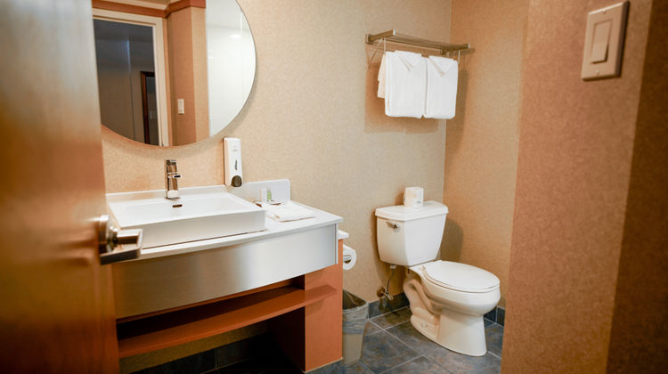 Jaro Hotel Lindbergh Room