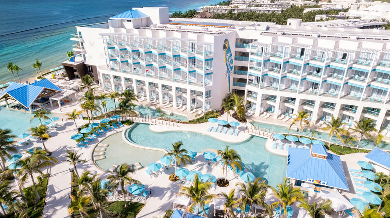 <b>Margaritaville Island Reserve by Karisma Pool</b>. Images powered by <a href="https://www.leonardoworldwide.com/" title="Leonardo Worldwide" target="_blank">Leonardo</a>.