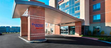 Fairfield Inn & Suites Carrier Circle Exterior