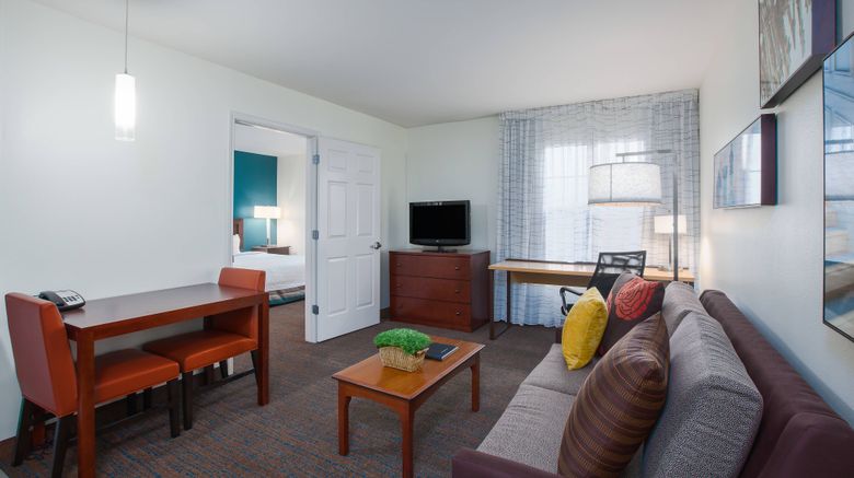 <b>Residence Inn by Marriott Laredo Del Mar Suite</b>. Images powered by <a href="https://www.leonardoworldwide.com/" title="Leonardo Worldwide" target="_blank">Leonardo</a>.