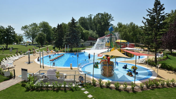 Danubius Hotel Marina-All Inclusive Pool