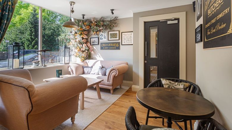 <b>Wynnstay Hotel & Spa Restaurant</b>. Images powered by <a href="https://www.leonardoworldwide.com/" title="Leonardo Worldwide" target="_blank">Leonardo</a>.