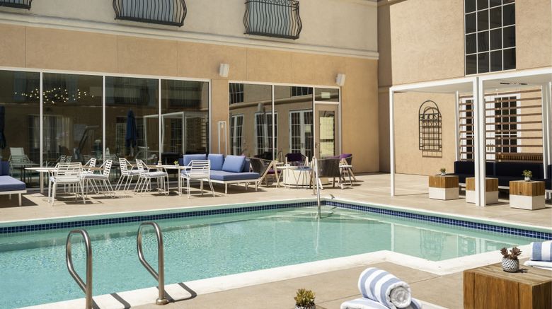 <b>The Westin Palo Alto Pool</b>. Images powered by <a href="https://www.leonardoworldwide.com/" title="Leonardo Worldwide" target="_blank">Leonardo</a>.
