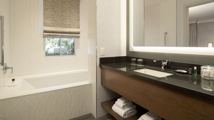 The Westin Palo Alto Room