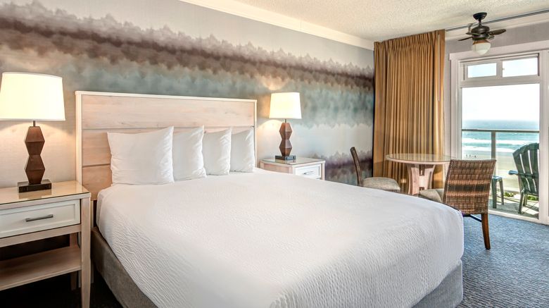 <b>Hallmark Resort Room</b>. Images powered by <a href="https://www.leonardoworldwide.com/" title="Leonardo Worldwide" target="_blank">Leonardo</a>.
