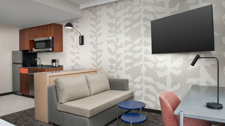 <b>Residence Inn New York Queens Room</b>. Images powered by <a href="https://www.leonardoworldwide.com/" title="Leonardo Worldwide" target="_blank">Leonardo</a>.