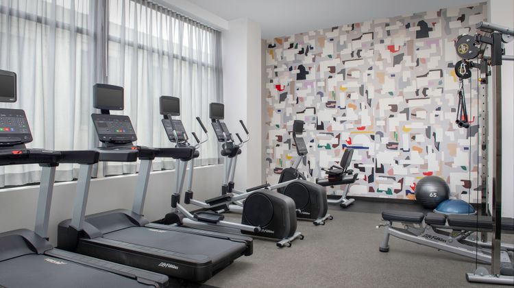 Residence Inn New York Queens Recreation