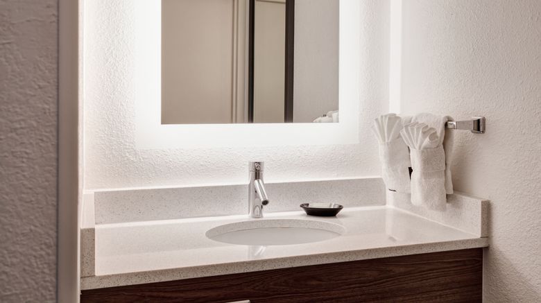 <b>SpringHill Suites Phoenix Downtown Room</b>. Images powered by <a href="https://www.leonardoworldwide.com/" title="Leonardo Worldwide" target="_blank">Leonardo</a>.