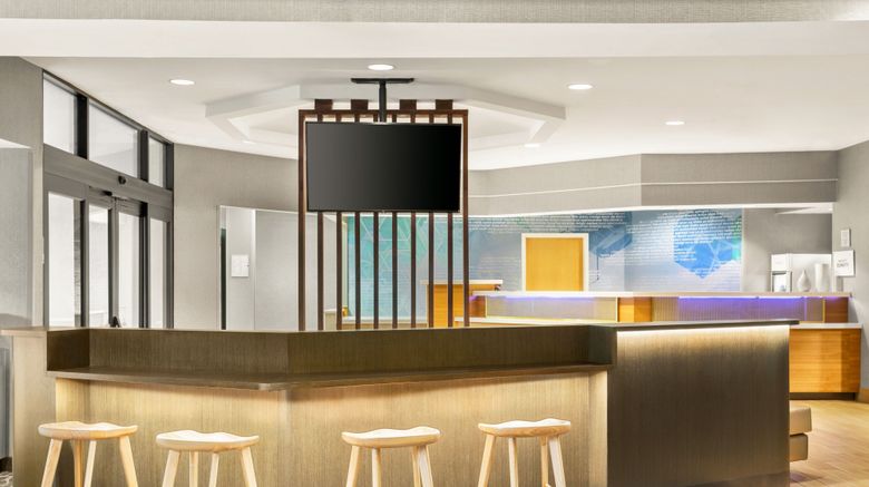 <b>SpringHill Suites Boston Andover Lobby</b>. Images powered by <a href="https://www.leonardoworldwide.com/" title="Leonardo Worldwide" target="_blank">Leonardo</a>.