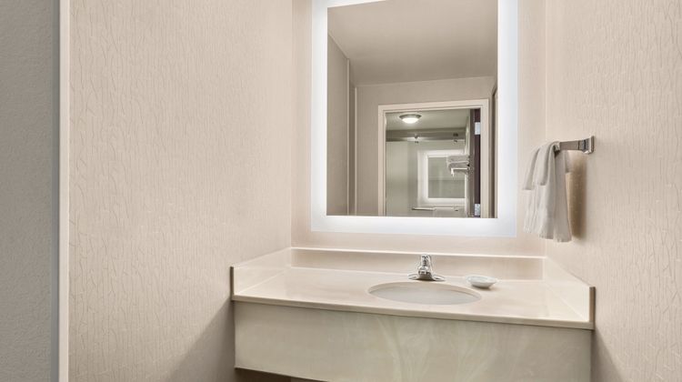 SpringHill Suites Boston Andover Room