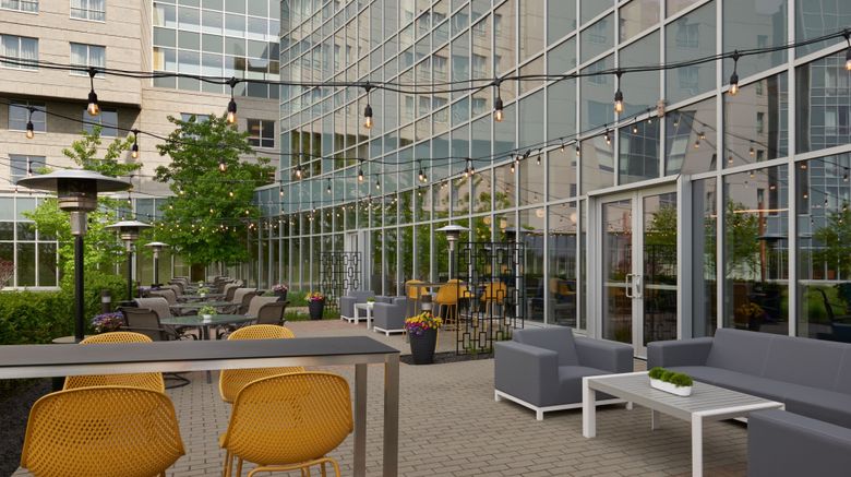 <b>Courtyard by Marriott Calgary Airport Restaurant</b>. Images powered by <a href="https://www.leonardoworldwide.com/" title="Leonardo Worldwide" target="_blank">Leonardo</a>.