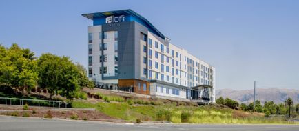 Aloft Santa Clara Exterior