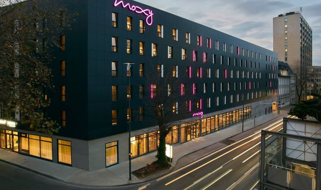 Moxy Essen City Exterior