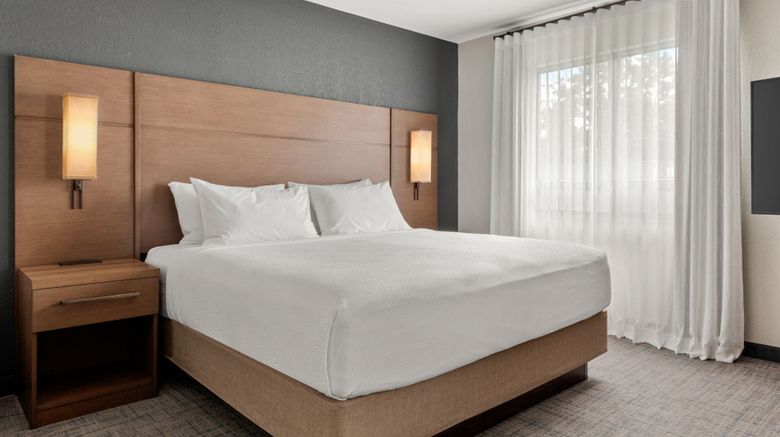 <b>Residence Inn By Marriott Laval Suite</b>. Images powered by <a href="https://www.leonardoworldwide.com/" title="Leonardo Worldwide" target="_blank">Leonardo</a>.