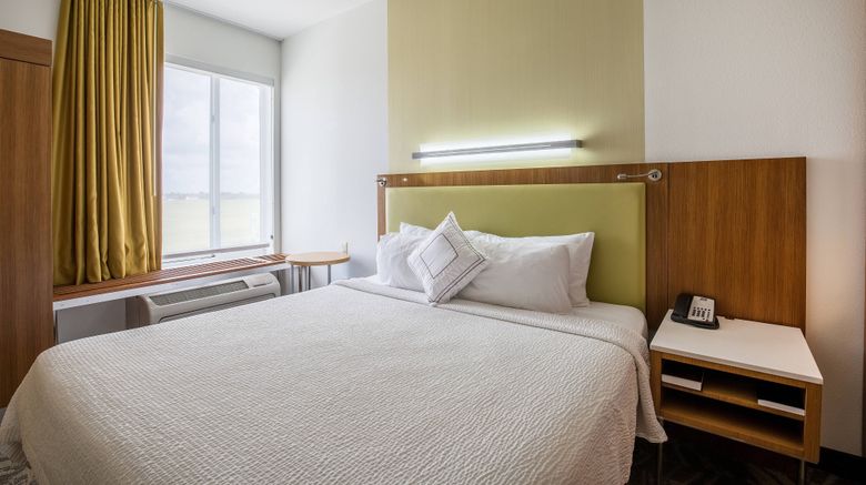<b>SpringHill Suites Houston Rosenberg Suite</b>. Images powered by <a href="https://www.leonardoworldwide.com/" title="Leonardo Worldwide" target="_blank">Leonardo</a>.