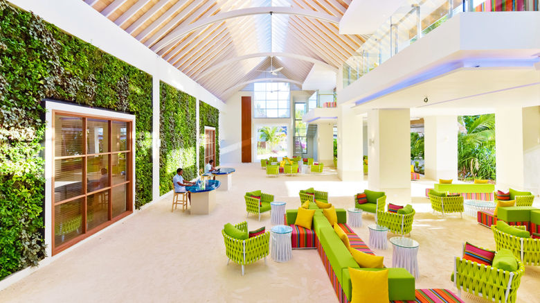<b>Kandima Maldives Lobby</b>. Images powered by <a href="https://www.leonardoworldwide.com/" title="Leonardo Worldwide" target="_blank">Leonardo</a>.