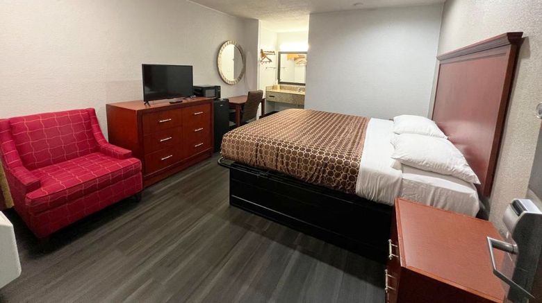 <b>Scottish Inn Room</b>. Images powered by <a href="https://www.leonardoworldwide.com/" title="Leonardo Worldwide" target="_blank">Leonardo</a>.