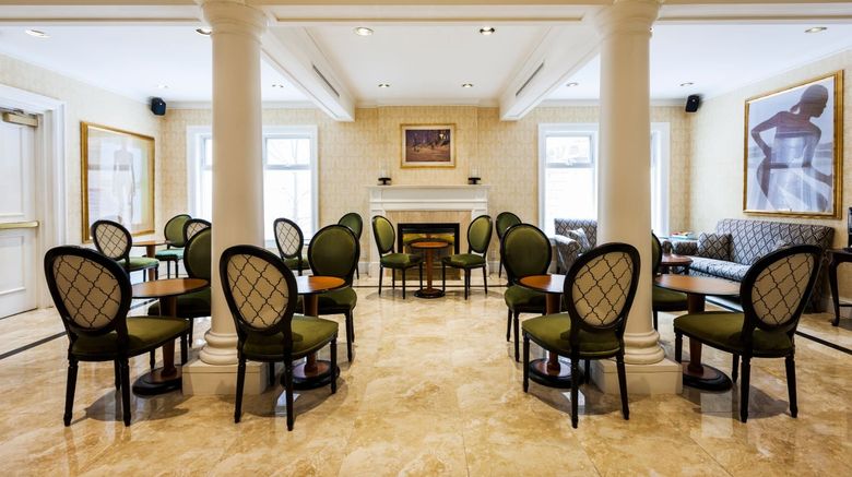 <b>Chateau Versailles Lobby</b>. Images powered by <a href="https://www.leonardoworldwide.com/" title="Leonardo Worldwide" target="_blank">Leonardo</a>.