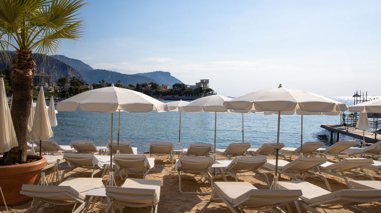 Royal-Riviera Hotel Beach