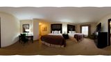<b>Holiday Inn & Suites - University Suite</b>. Virtual Tours powered by <a href="https://www.leonardoworldwide.com/" title="Leonardo Worldwide" target="_blank">Leonardo</a>.