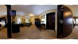 <b>Holiday Inn & Suites - University Suite</b>. Virtual Tours powered by <a href="https://www.leonardoworldwide.com/" title="Leonardo Worldwide" target="_blank">Leonardo</a>.