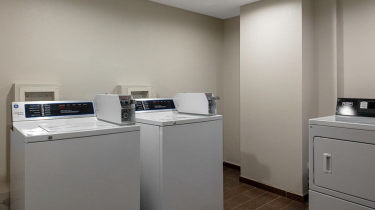 Holiday Inn Express Sports Center Other