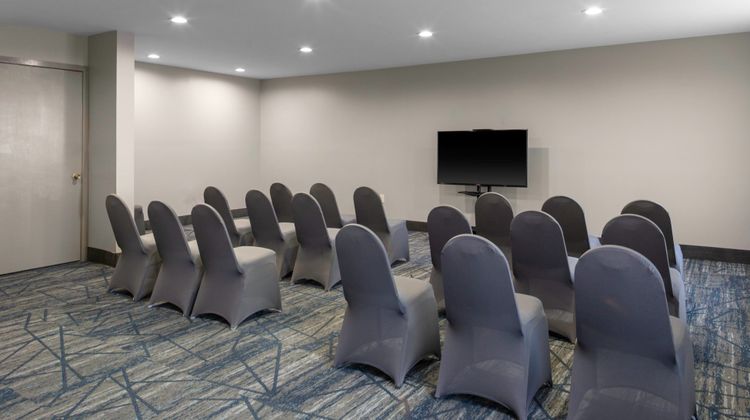 Holiday Inn Express Sports Center Meeting