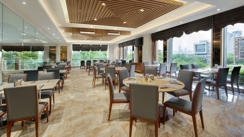 <b>Crowne Plaza Nanchang Riverside Restaurant</b>. Images powered by <a href="https://www.leonardoworldwide.com/" title="Leonardo Worldwide" target="_blank">Leonardo</a>.