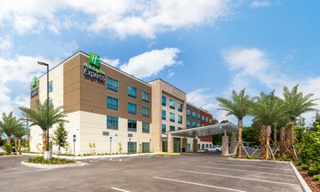 Holiday Inn Express Starke