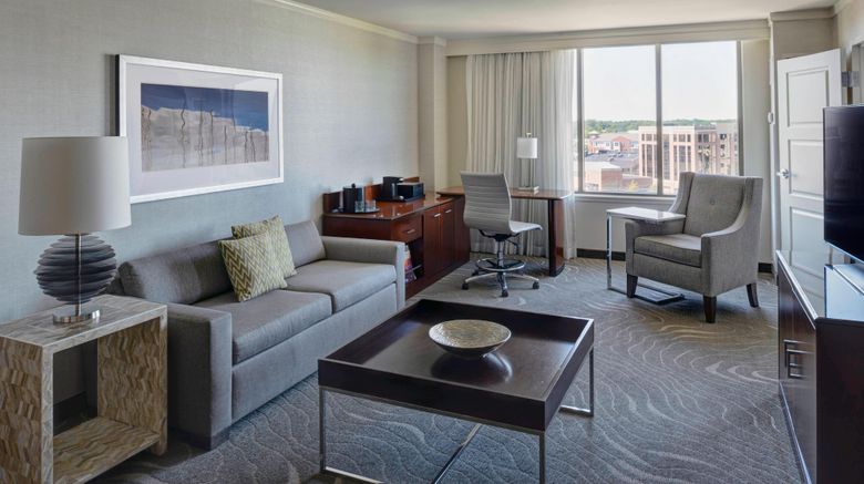 <b>Newport News Marriott at City Center Room</b>. Images powered by <a href="https://www.leonardoworldwide.com/" title="Leonardo Worldwide" target="_blank">Leonardo</a>.