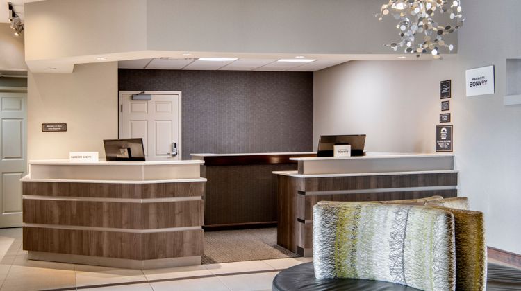 Residence Inn by Marriott Airport Lobby