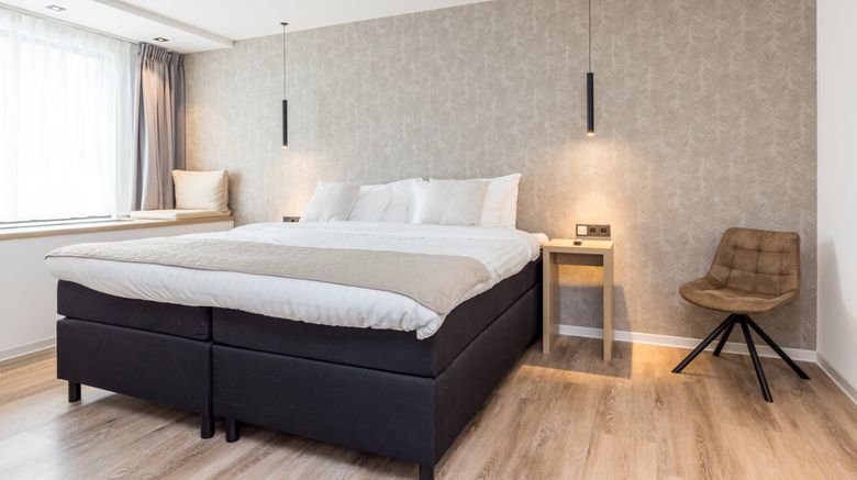 <b>Hotel de Rousch Suite</b>. Images powered by <a href="https://www.leonardoworldwide.com/" title="Leonardo Worldwide" target="_blank">Leonardo</a>.