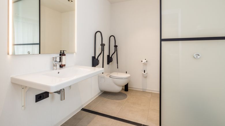 <b>Hotel de Rousch Room</b>. Images powered by <a href="https://www.leonardoworldwide.com/" title="Leonardo Worldwide" target="_blank">Leonardo</a>.