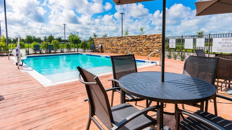 <b>Fairfield Inn & Stes Houston League City Pool</b>. Images powered by <a href="https://www.leonardoworldwide.com/" title="Leonardo Worldwide" target="_blank">Leonardo</a>.