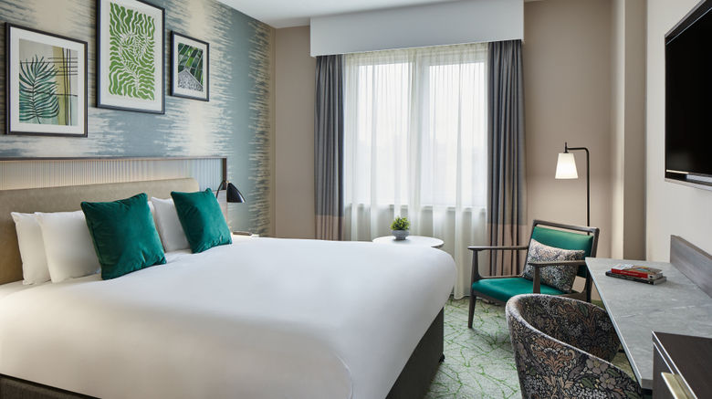 <b>Leonardo Royal Hotel Glasgow Room</b>. Images powered by <a href="https://www.leonardoworldwide.com/" title="Leonardo Worldwide" target="_blank">Leonardo</a>.