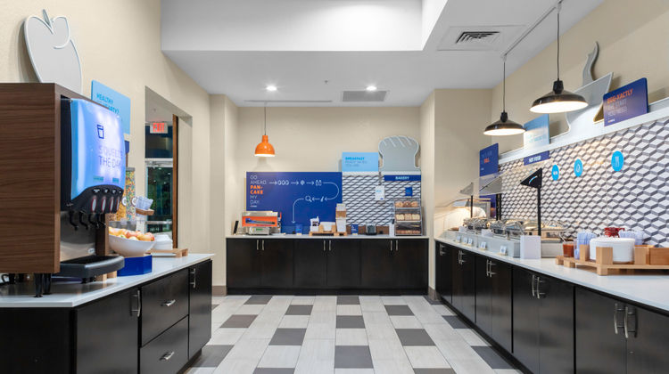 Holiday Inn Express & Suites Leander Restaurant