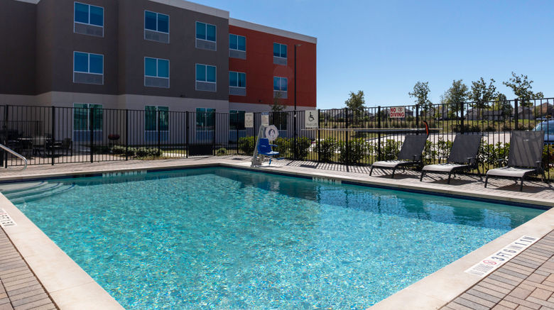 <b>Holiday Inn Express & Suites Leander Pool</b>. Images powered by <a href="https://www.leonardoworldwide.com/" title="Leonardo Worldwide" target="_blank">Leonardo</a>.