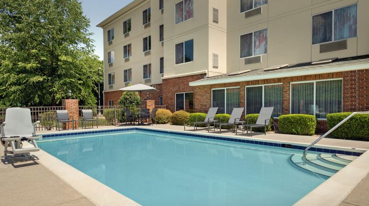 Fairfield Inn & Suites Roanoke Hollins Pool
