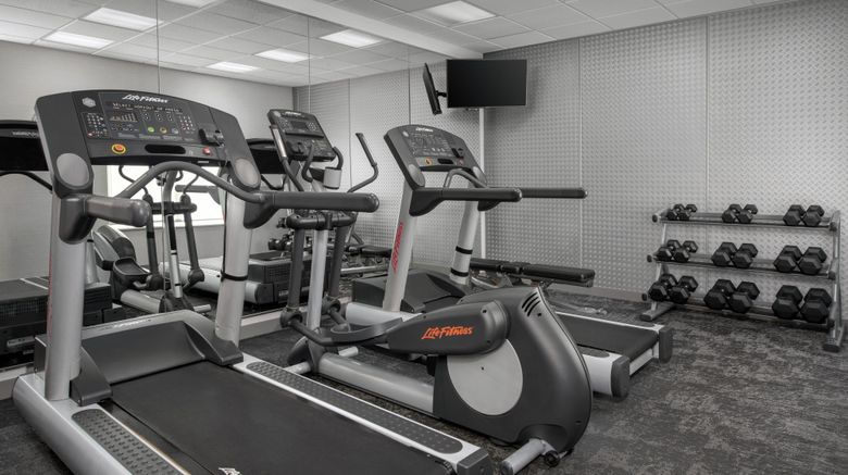 <b>Fairfield Inn & Suites Roanoke Hollins Recreation</b>. Images powered by <a href="https://www.leonardoworldwide.com/" title="Leonardo Worldwide" target="_blank">Leonardo</a>.