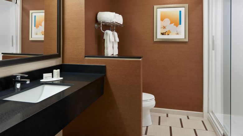 <b>Fairfield Inn & Suites Barrie Room</b>. Images powered by <a href="https://www.leonardoworldwide.com/" title="Leonardo Worldwide" target="_blank">Leonardo</a>.