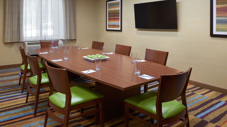 <b>Fairfield Inn & Suites Barrie Meeting</b>. Images powered by <a href="https://www.leonardoworldwide.com/" title="Leonardo Worldwide" target="_blank">Leonardo</a>.