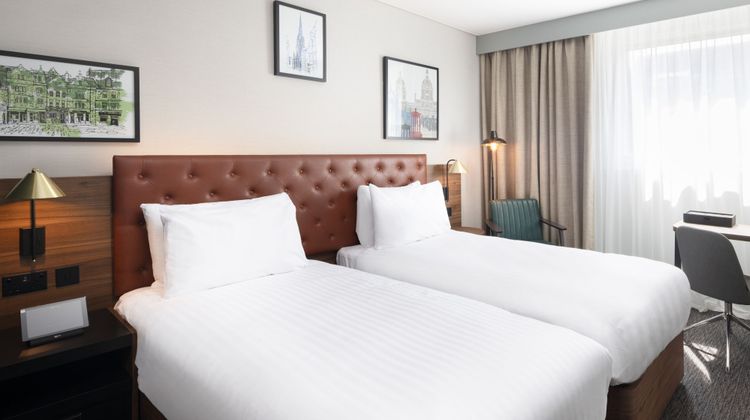 Four Points by Sheraton Edinburgh Room