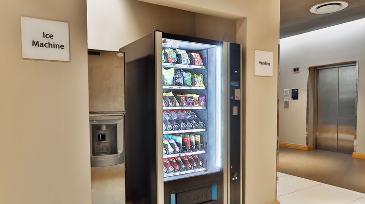 Holiday Inn Express Durban-Umhlanga Lobby