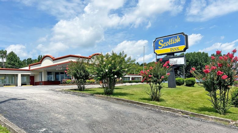 Scottish Inn Exterior. Images powered by <a href="https://www.leonardoworldwide.com" target="_blank" rel="noopener">Leonardo</a>.