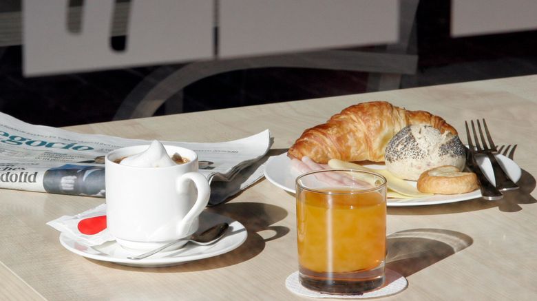 <b>Holiday Inn Express Madrid-Getafe Restaurant</b>. Images powered by <a href="https://www.leonardoworldwide.com/" title="Leonardo Worldwide" target="_blank">Leonardo</a>.