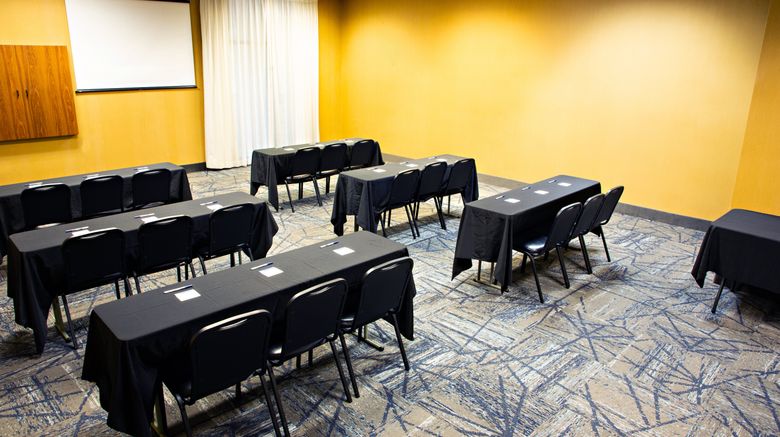 <b>Holiday Inn Express/Stes Harrisburg W Meeting</b>. Images powered by <a href="https://www.leonardoworldwide.com/" title="Leonardo Worldwide" target="_blank">Leonardo</a>.